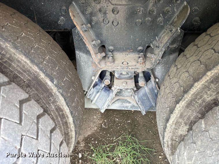 image for item DY0541 2017 Autocar ACX Xpeditor refuse truck