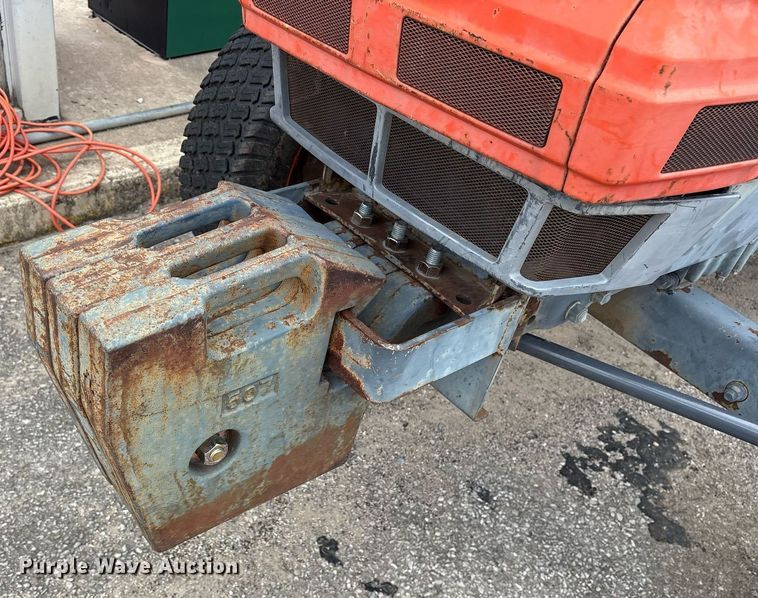 image for item DY0542 Kubota L4310 tractor