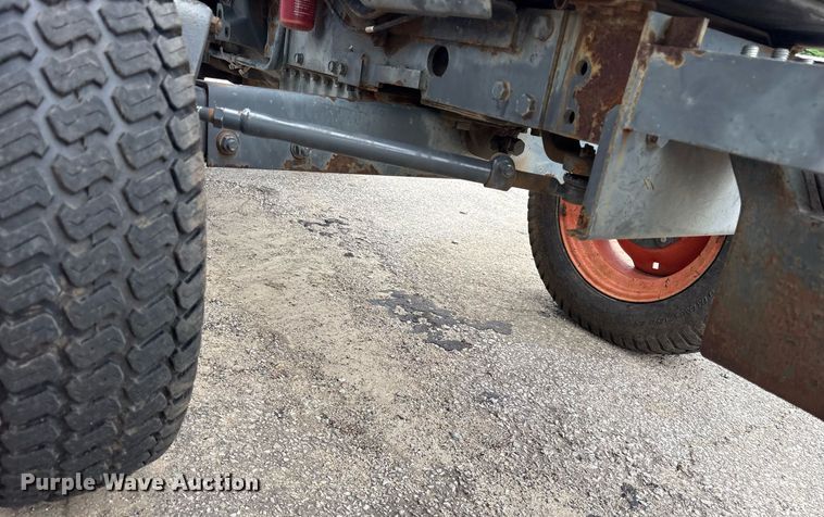 image for item DY0542 Kubota L4310 tractor