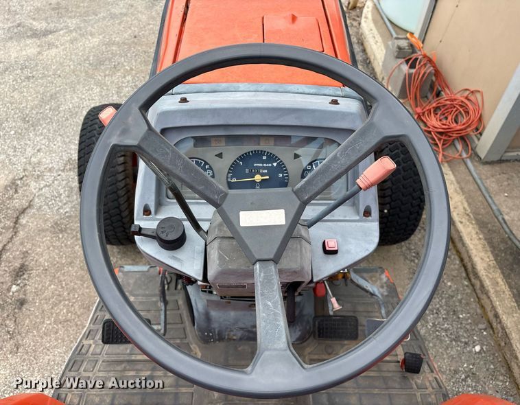 image for item DY0542 Kubota L4310 tractor