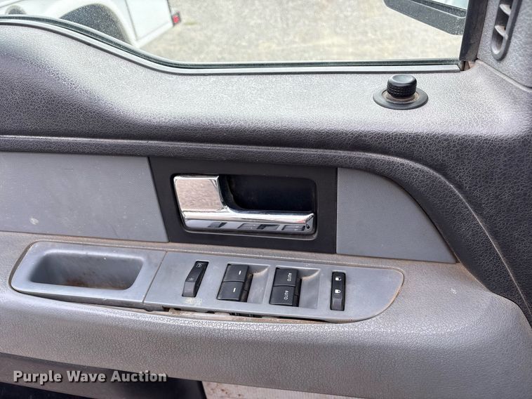 image for item DY0548 2012 Ford F150 SuperCrew pickup truck