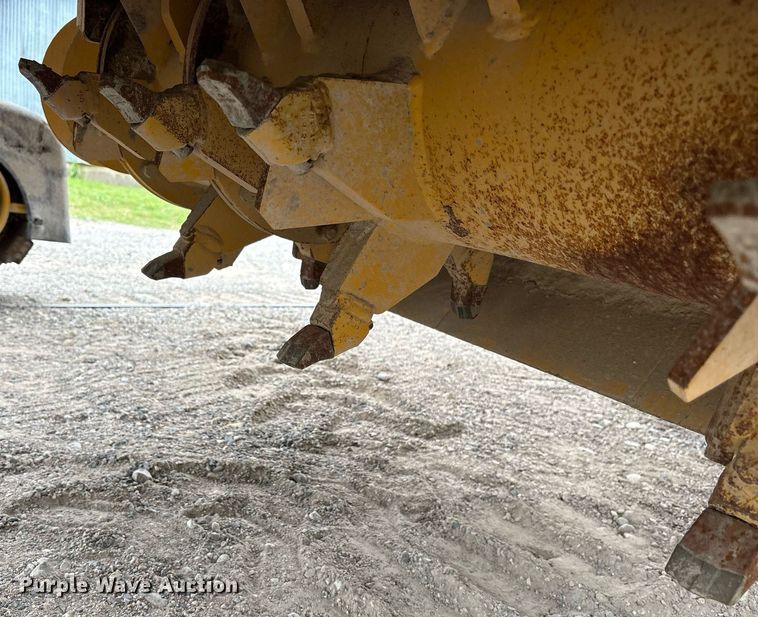 image for item DY0549 2018 Gomaco GT3600 slipform paver