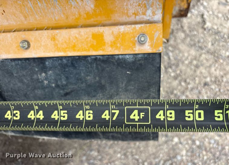 image for item DY0549 2018 Gomaco GT3600 slipform paver