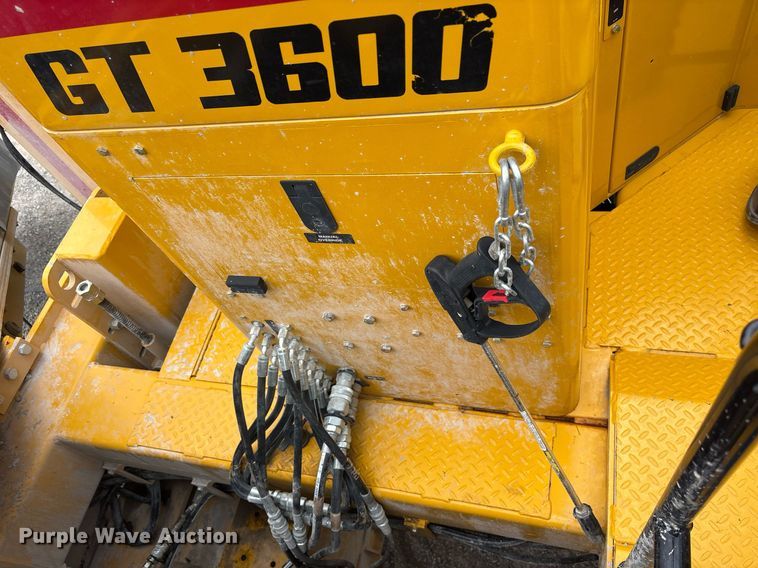 image for item DY0549 2018 Gomaco GT3600 slipform paver