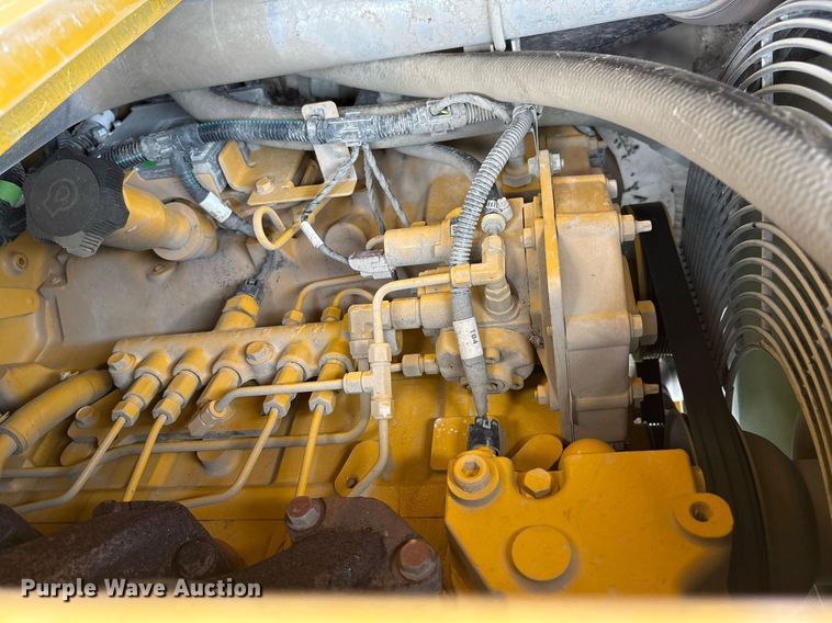 image for item DY0549 2018 Gomaco GT3600 slipform paver