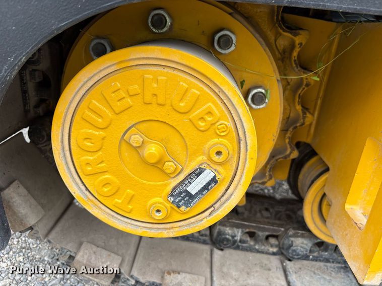 image for item DY0549 2018 Gomaco GT3600 slipform paver