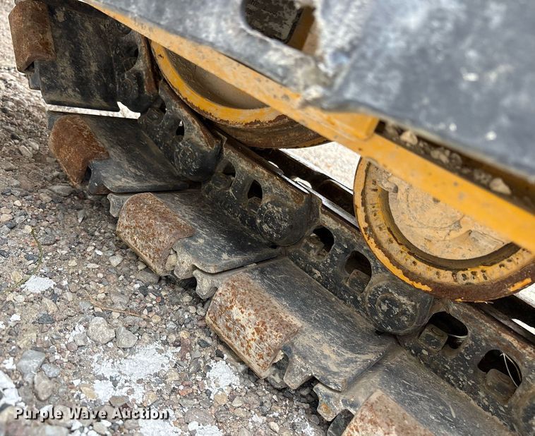 image for item DY0549 2018 Gomaco GT3600 slipform paver