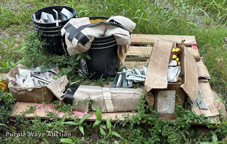 image for item DY0549 2018 Gomaco GT3600 slipform paver