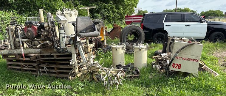 image for item DY0550 EZ-Liner paint striper