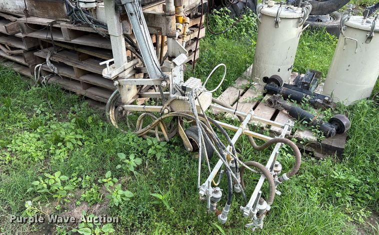 image for item DY0550 EZ-Liner paint striper