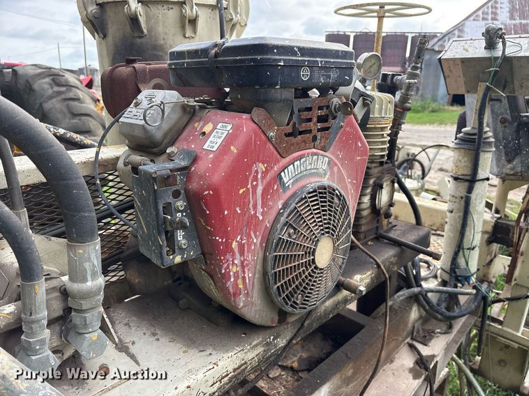 image for item DY0550 EZ-Liner paint striper