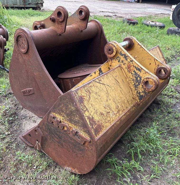 image for item DY0553 (3) excavator buckets