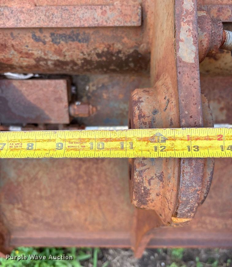 image for item DY0553 (3) excavator buckets