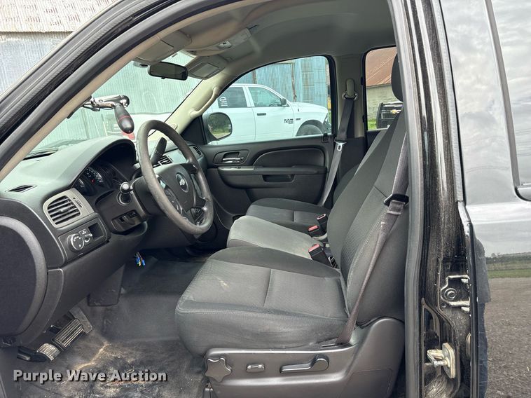 image for item DY0559 2013 Chevrolet Tahoe Police  SUV