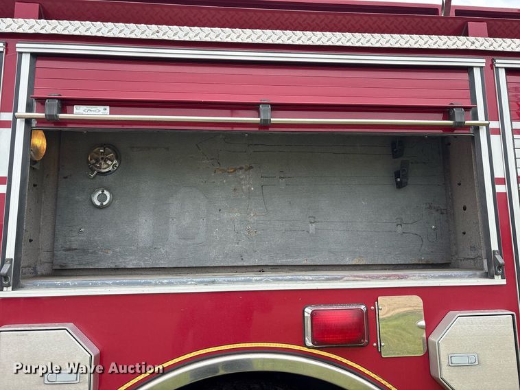 image for item DY0560 2009 Pierce Manufacturing Custom Contender pumper fire truck