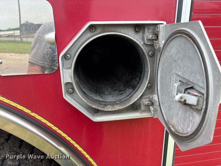 image for item DY0560 2009 Pierce Manufacturing Custom Contender pumper fire truck