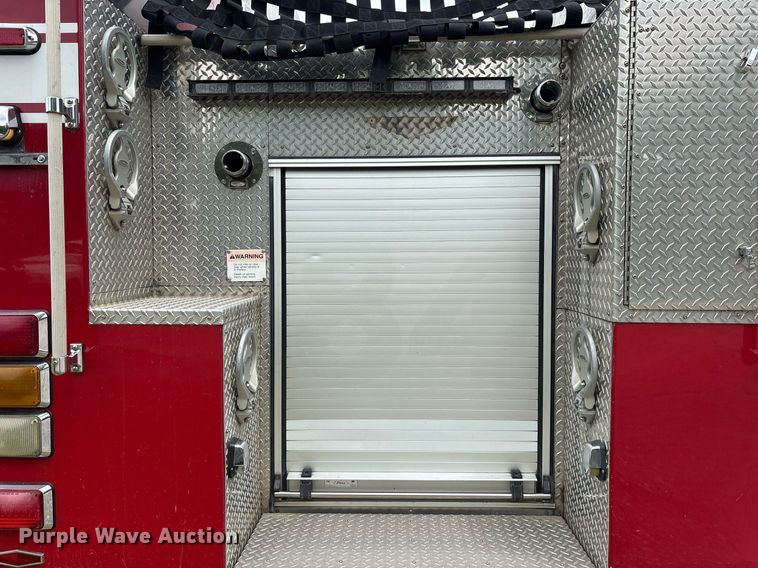 image for item DY0560 2009 Pierce Manufacturing Custom Contender pumper fire truck