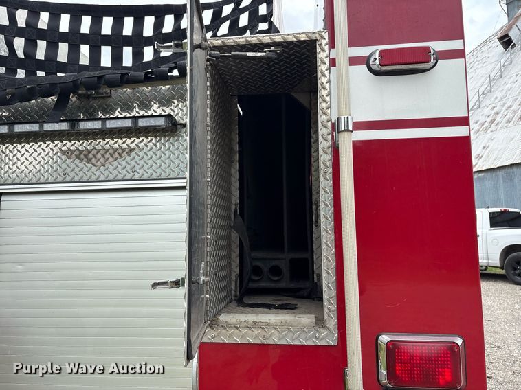 image for item DY0560 2009 Pierce Manufacturing Custom Contender pumper fire truck