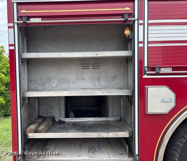 image for item DY0560 2009 Pierce Manufacturing Custom Contender pumper fire truck