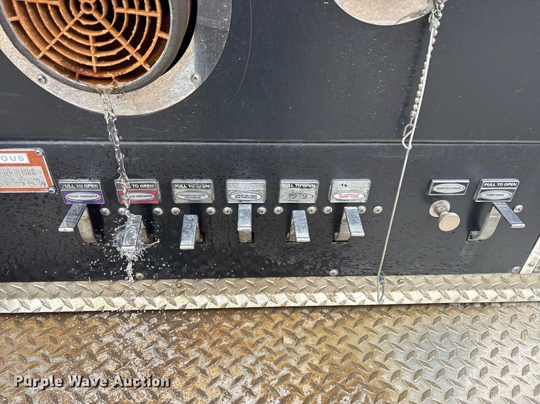 image for item DY0560 2009 Pierce Manufacturing Custom Contender pumper fire truck