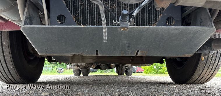 image for item DY0560 2009 Pierce Manufacturing Custom Contender pumper fire truck