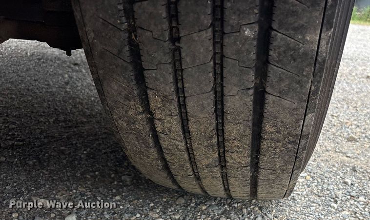 image for item DY0560 2009 Pierce Manufacturing Custom Contender pumper fire truck