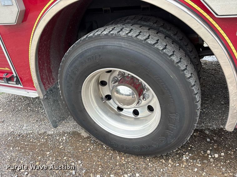 image for item DY0560 2009 Pierce Manufacturing Custom Contender pumper fire truck