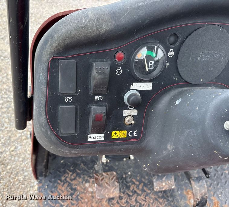 image for item DY0562 2004 Toro 7361 utility vehicle