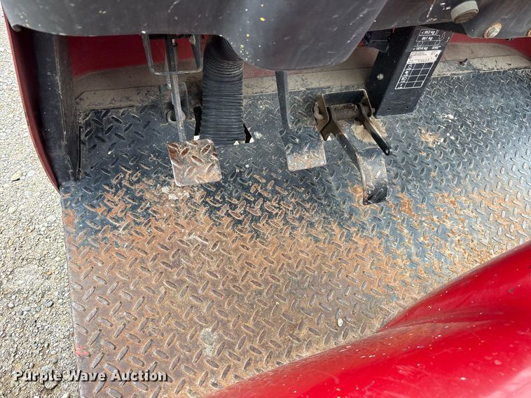 image for item DY0562 2004 Toro 7361 utility vehicle