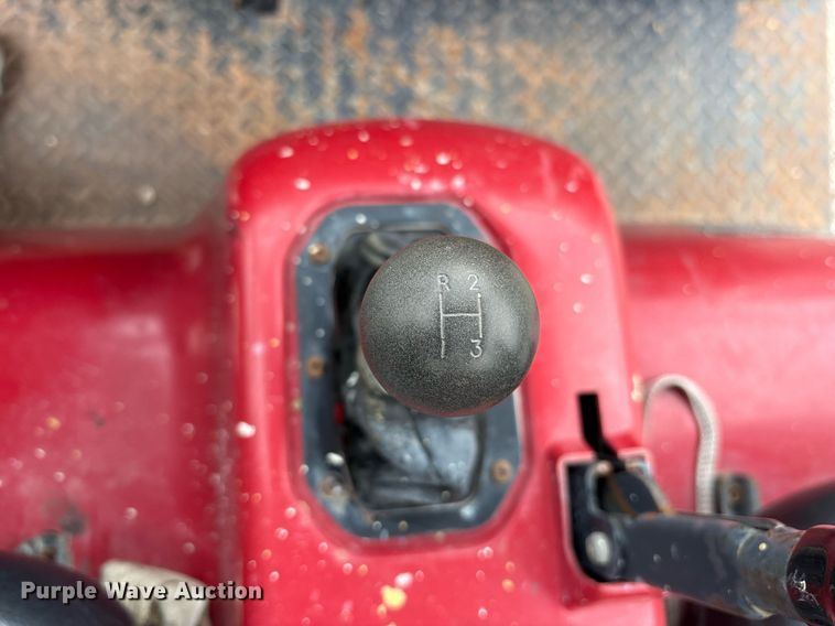 image for item DY0562 2004 Toro 7361 utility vehicle