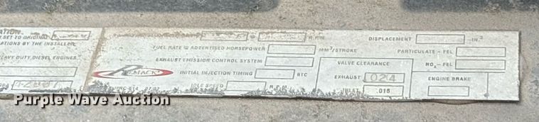 image for item DY0564 2006 Mack CV713 semi truck