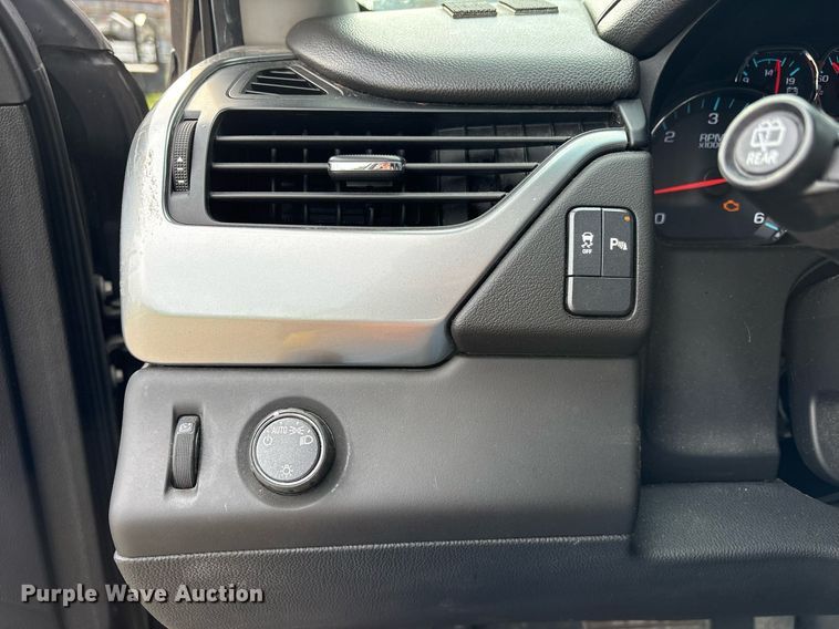 image for item DY0565 2019 Chevrolet Tahoe Police SUV