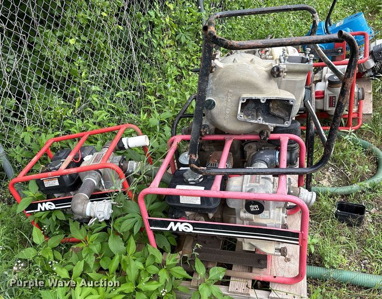 image for item DY0568 (8) pumps