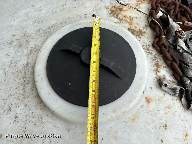 image for item DY0570 Poly tank