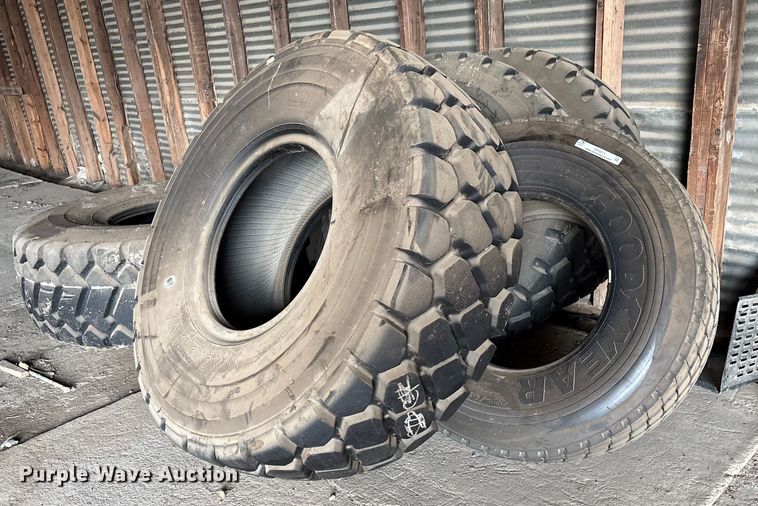 image for item DY0571 (5) tires