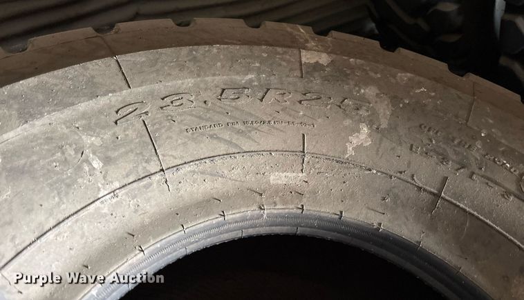 image for item DY0571 (5) tires