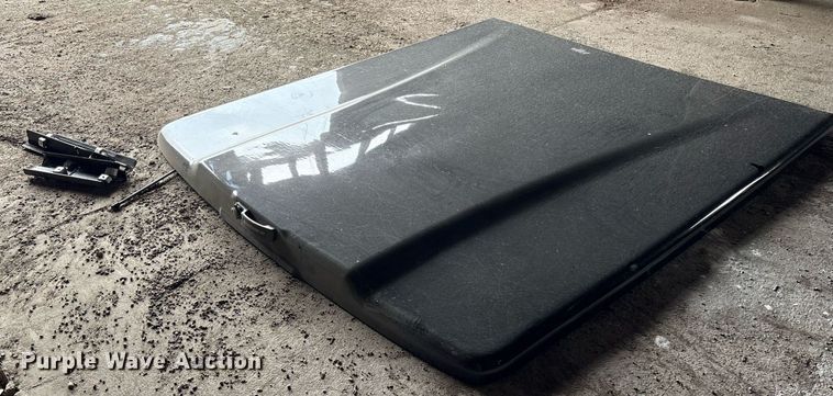 image for item DY0572 Undercover Truck hero bed cover