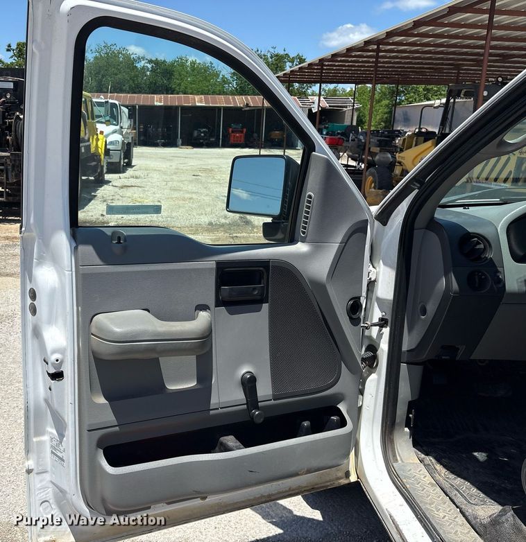 image for item DY0595 2007 Ford F150 pickup truck