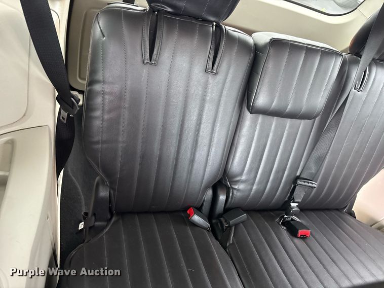 image for item DY0606 2012 Dodge Grand Caravan van