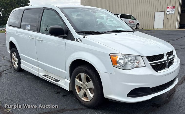 image for item DY0607 2018 Dodge Grand Caravan handicap accessible van
