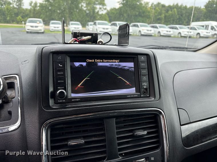 image for item DY0607 2018 Dodge Grand Caravan handicap accessible van