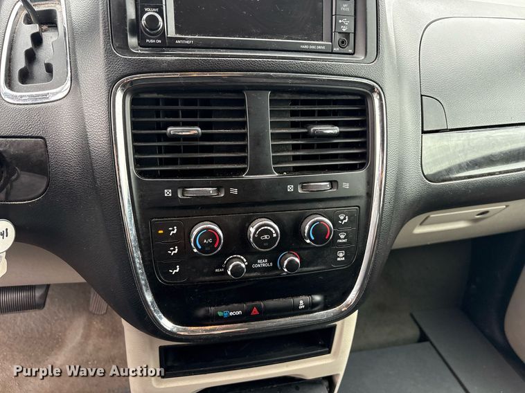 image for item DY0607 2018 Dodge Grand Caravan handicap accessible van