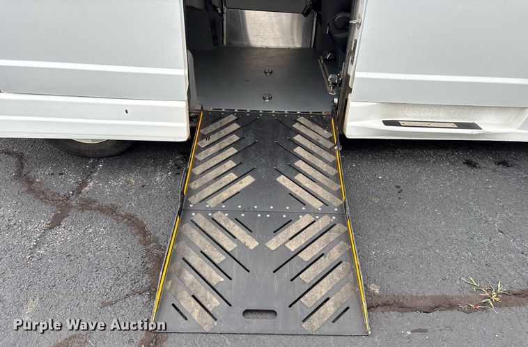 image for item DY0607 2018 Dodge Grand Caravan handicap accessible van