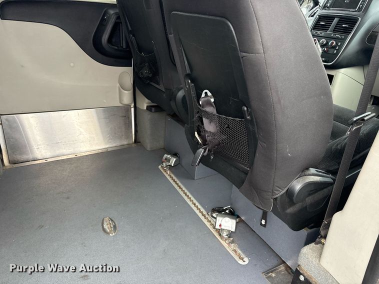 image for item DY0607 2018 Dodge Grand Caravan handicap accessible van