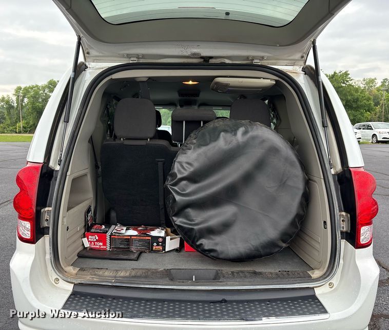 image for item DY0607 2018 Dodge Grand Caravan handicap accessible van