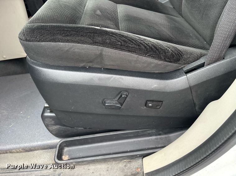 image for item DY0608 2017 Dodge Grand Caravan handicap accessible van