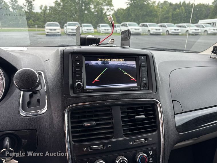 image for item DY0608 2017 Dodge Grand Caravan handicap accessible van