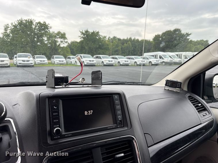 image for item DY0608 2017 Dodge Grand Caravan handicap accessible van