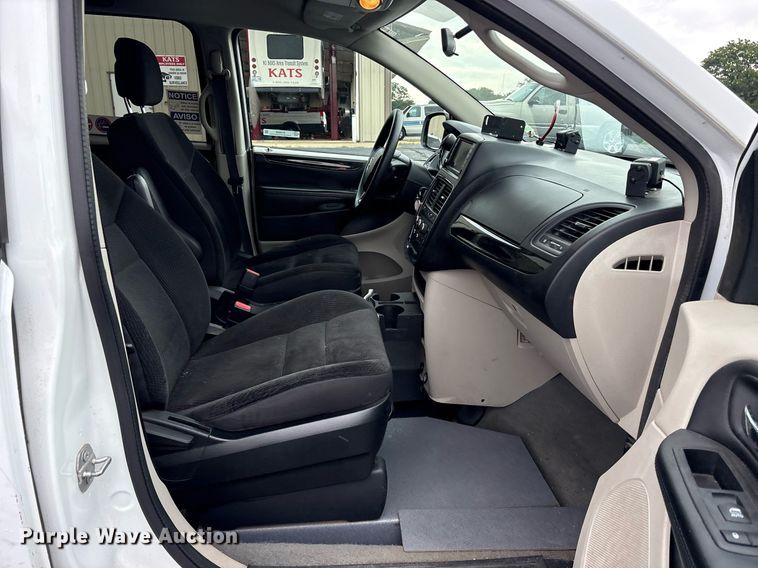 image for item DY0608 2017 Dodge Grand Caravan handicap accessible van