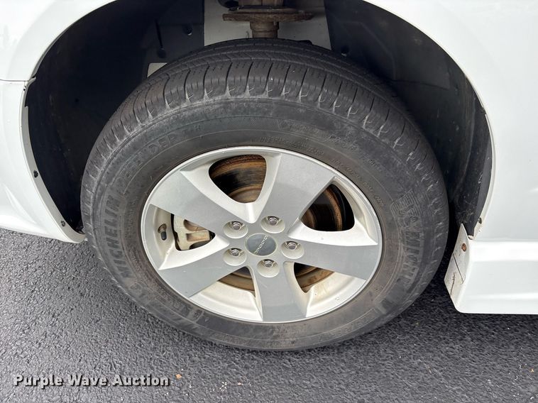 image for item DY0608 2017 Dodge Grand Caravan handicap accessible van